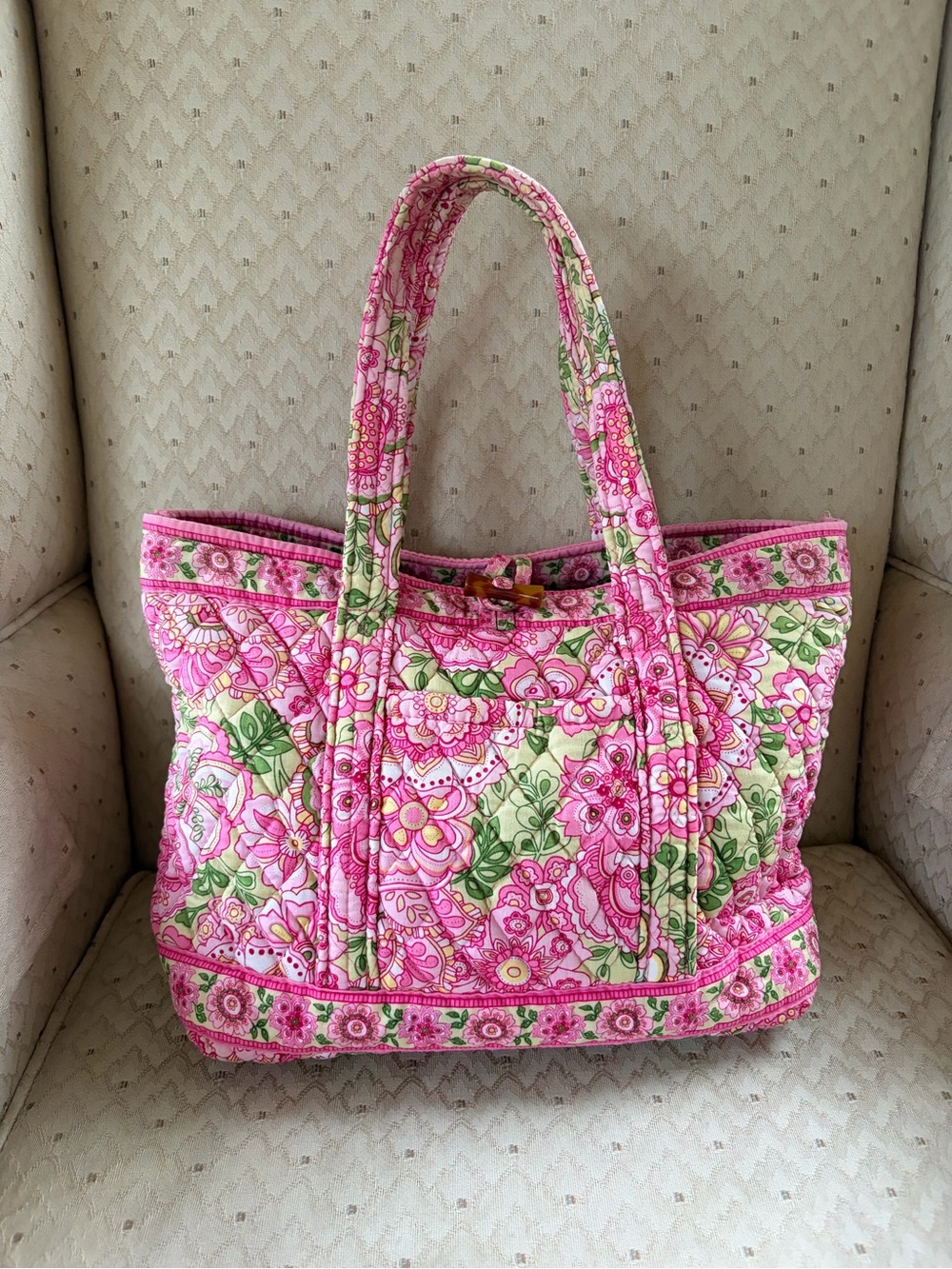 Vintage Vera Bradley quilted cotton small tote bag in the retired "Petal Pink"